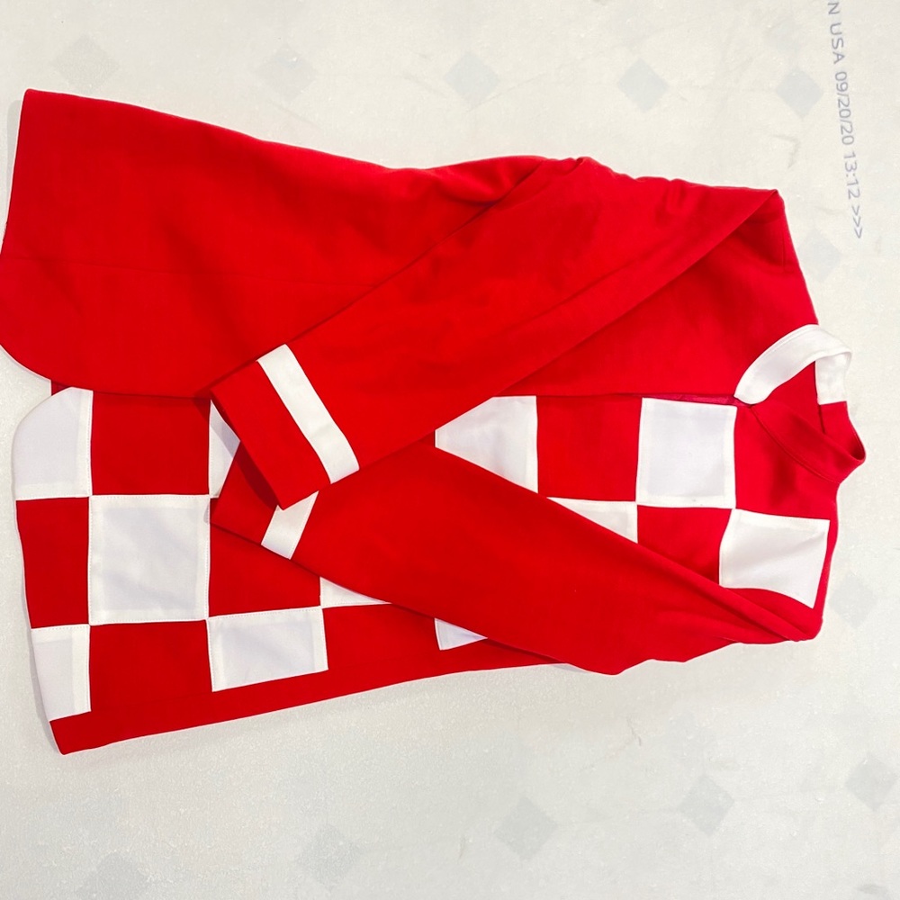 Red & white coat - Picture 3 of 6